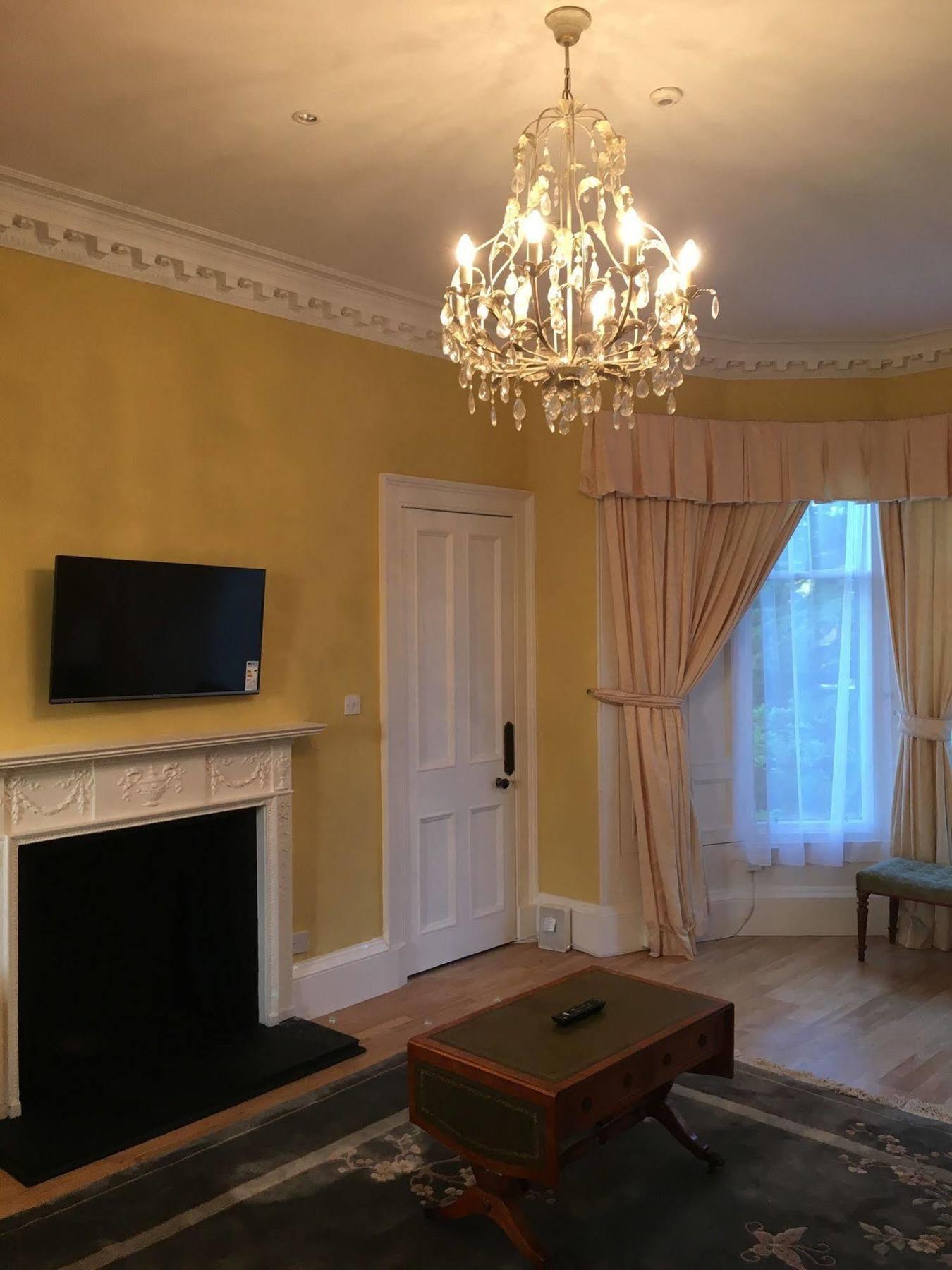 Lanark Residence Эдинбург Экстерьер фото